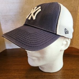 New York Yankees baseball fitted cap